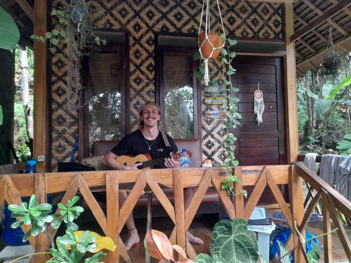 Anik Homestay & Dormy Batukaras Kültér fotó